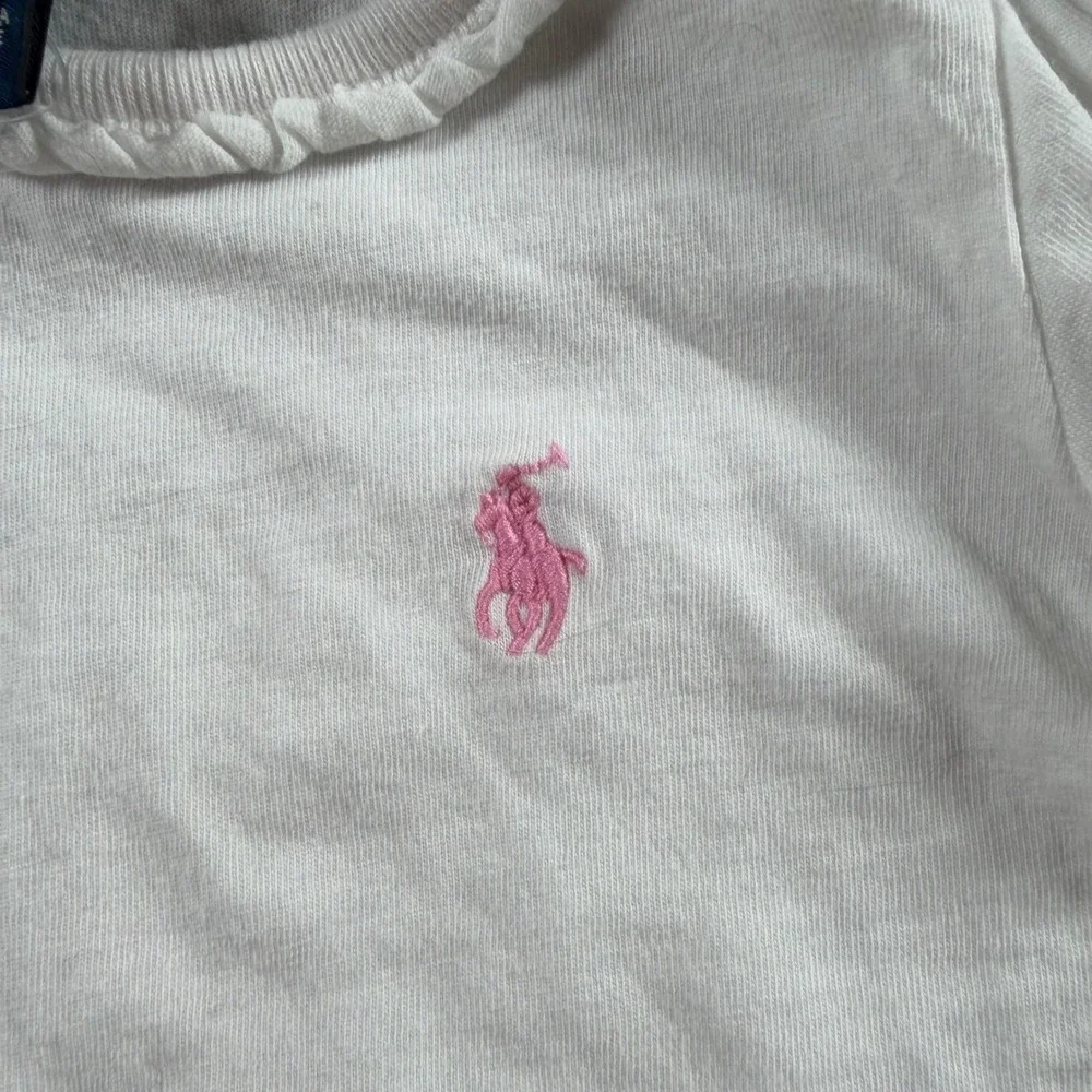 Ralph Lauren Baby Girls White Ruffle Neck Pony Logo‎ T-Shirt 9M preppy classic
